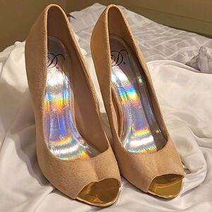 SUEDE STILLETOES SIZE 6